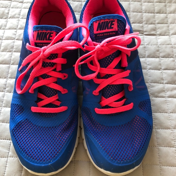 Nike Shoes - Women’s Nike running shoes
